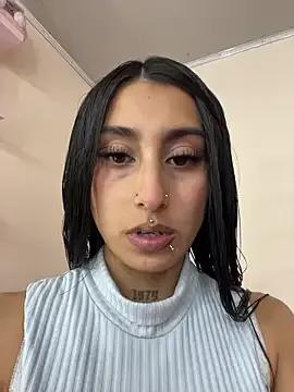 Violeet-Smith — Ahegado and suck fingers