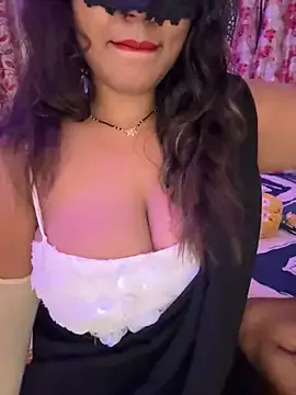 Offline WifyHubby_38 on StripChat