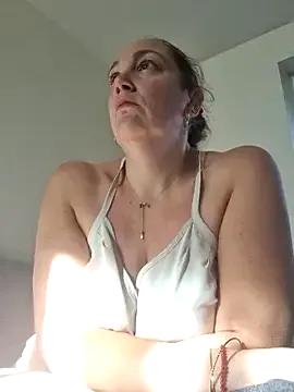 Wisie_Cutie — Caresse chatte 5min