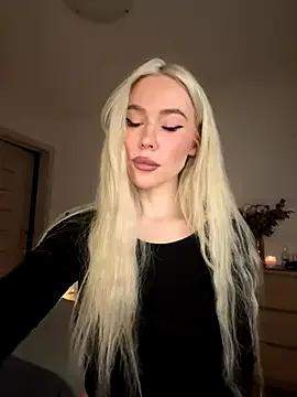 StripChat xDinnax is Freechat xDinnax — panties off and rub pussy