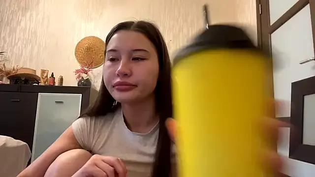 Freechat YourCoreanmiracle on StripChat