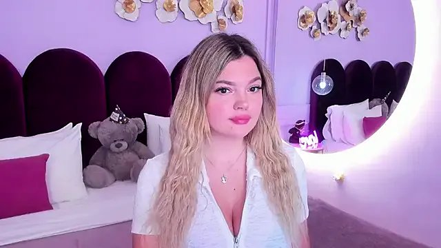 Freechat ZaraBloom on StripChat