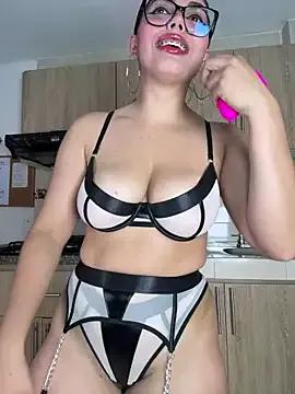 Freechat zui_lu on StripChat
