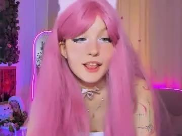 Activate your fixations: Get naughty and amuse these gorgeous cosplay hosts, who will reward you with silly garments and vibrators.
