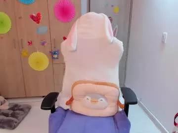 Appease your inner fixations and checkout real-life asian-fetish streamers as they go about their daily activities, from talking and getting naked to kooky moments on cam.