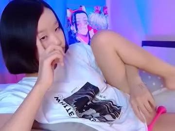 Check-out the ultimate cam show with our asian page. Come in and peek our huge showcase of popular asian liveshows out there!