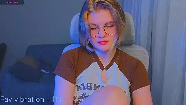 Incite your eccentricities: Get kinky and please these steamy asian sluts, who will reward you with wacky outfits and vibrating toys.