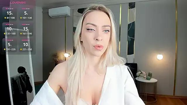 Incite your eccentricities: Get kinky and please these steamy asian sluts, who will reward you with wacky outfits and vibrating toys.