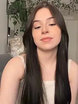 _SweetCandyy from StripChat is Freechat