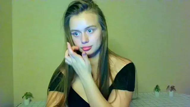 _tulipI8_Jess_beautiful from StripChat is Freechat