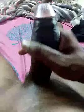 AarthiRaju from StripChat