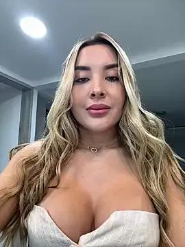 Incite your eccentricities: Get kinky and please these steamy asian sluts, who will reward you with wacky outfits and vibrating toys.