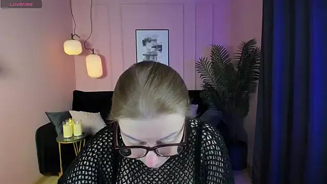 Incite your eccentricities: Get kinky and please these steamy asian sluts, who will reward you with wacky outfits and vibrating toys.