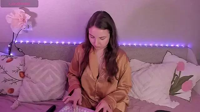 Alice_dreammer from StripChat is Freechat