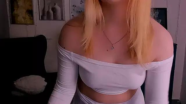 Incite your eccentricities: Get kinky and please these steamy asian sluts, who will reward you with wacky outfits and vibrating toys.