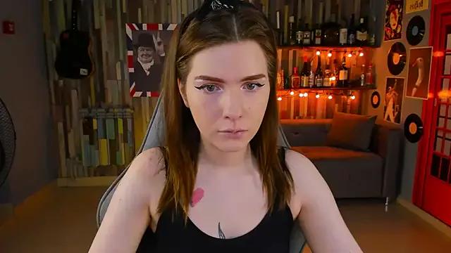AliceRisinka from StripChat is Freechat