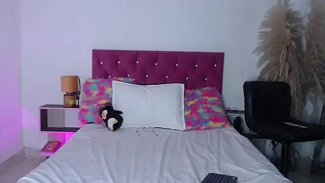 Incite your eccentricities: Get kinky and please these steamy asian sluts, who will reward you with wacky outfits and vibrating toys.