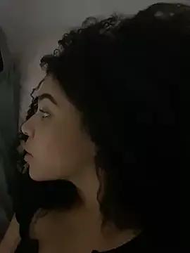 Amandadenaro webcams show profile image 