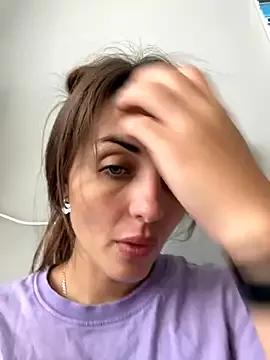 Photos of AmiLavs from StripChat is Freechat