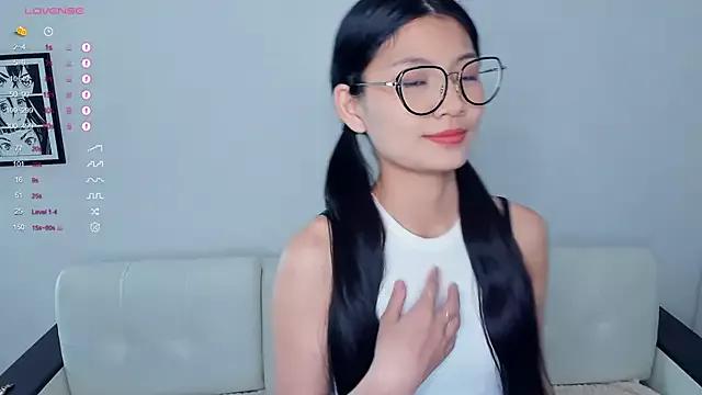 AmityCoombs from StripChat is Freechat