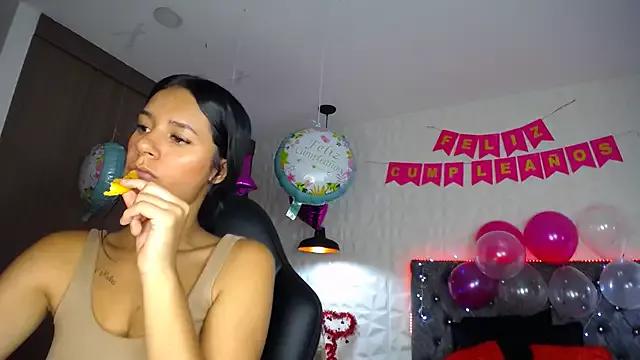 Angel01_dl from StripChat is Freechat