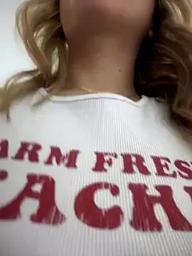 Photos of AngelBlushXXX from StripChat is Freechat