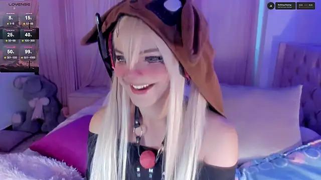 Incite your eccentricities: Get kinky and please these steamy asian sluts, who will reward you with wacky outfits and vibrating toys.