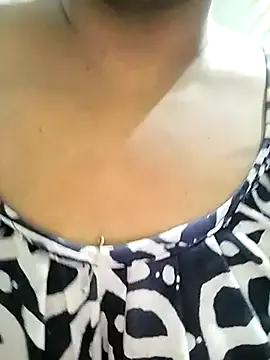 AngelPuja webcams show profile image 