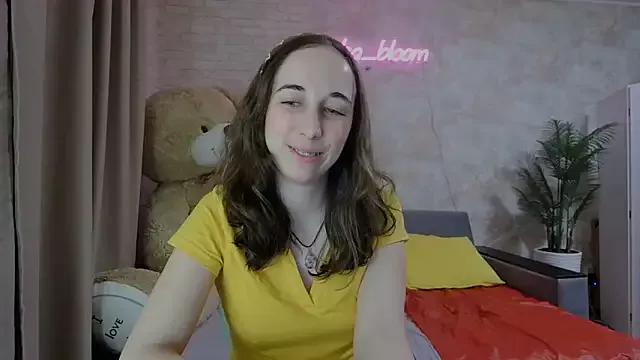 Incite your eccentricities: Get kinky and please these steamy asian sluts, who will reward you with wacky outfits and vibrating toys.