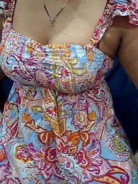 Photos of Anuforyou19 from StripChat is Freechat