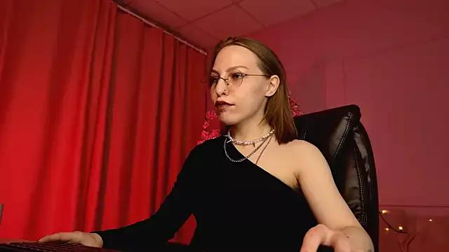 AphexQueen from StripChat is Freechat