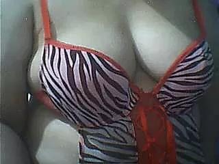 arianasundae from StripChat