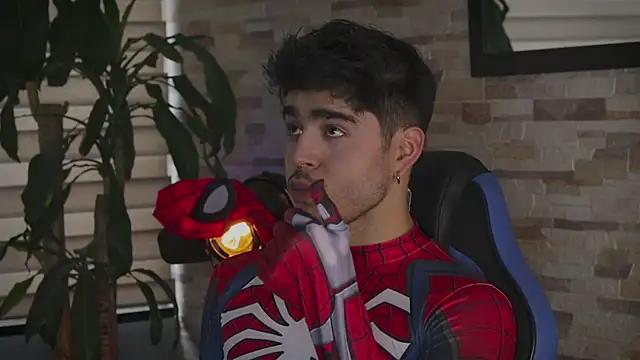 Arkaikomz from StripChat