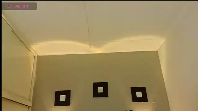 ashley_Tompson1 from StripChat is Freechat