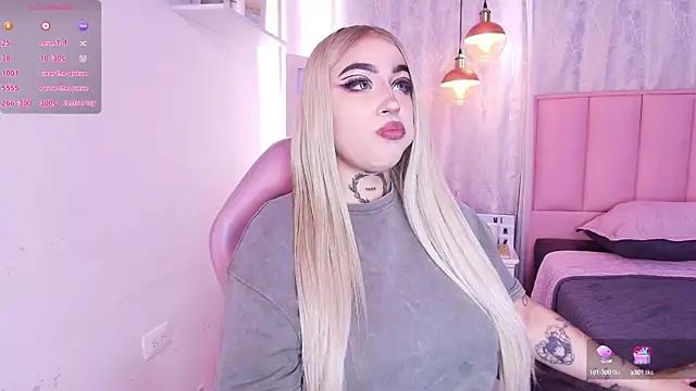 Incite your eccentricities: Get kinky and please these steamy asian sluts, who will reward you with wacky outfits and vibrating toys.