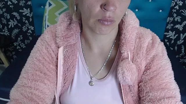 BellaParis webcams show profile image 