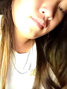 Photos of bimbim-00 from StripChat is Freechat