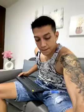Photos of blackbullger_ from StripChat is Freechat