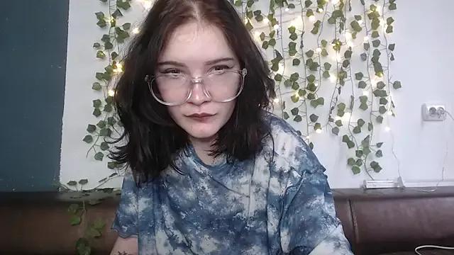Incite your eccentricities: Get kinky and please these steamy asian sluts, who will reward you with wacky outfits and vibrating toys.