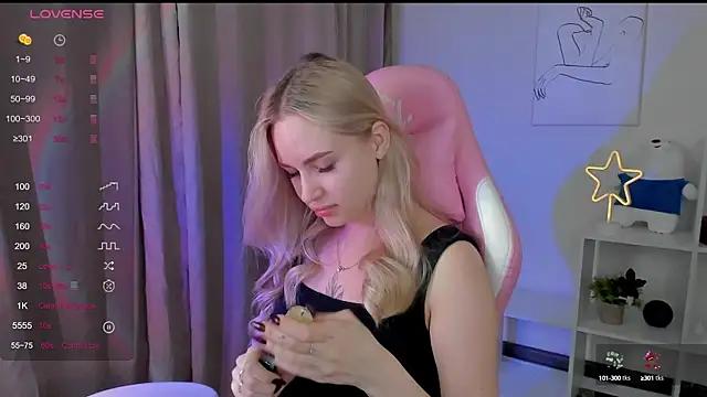 Incite your eccentricities: Get kinky and please these steamy asian sluts, who will reward you with wacky outfits and vibrating toys.