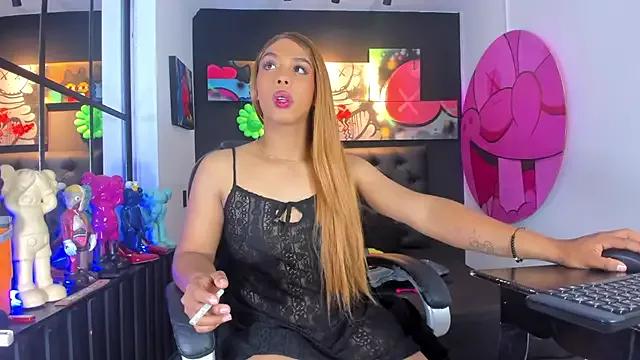 Incite your eccentricities: Get kinky and please these steamy asian sluts, who will reward you with wacky outfits and vibrating toys.