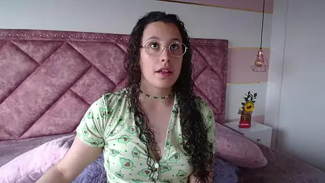 Incite your eccentricities: Get kinky and please these steamy asian sluts, who will reward you with wacky outfits and vibrating toys.