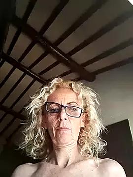 Photos of clarabell4 from StripChat is Freechat
