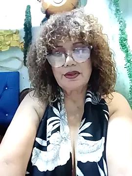 cristal_thailor from StripChat is Freechat