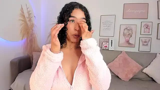 Incite your eccentricities: Get kinky and please these steamy asian sluts, who will reward you with wacky outfits and vibrating toys.