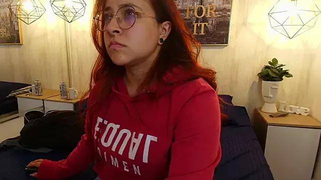 Crystal_rennie from StripChat is Freechat