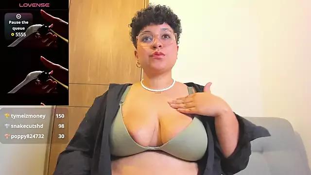 Incite your eccentricities: Get kinky and please these steamy asian sluts, who will reward you with wacky outfits and vibrating toys.