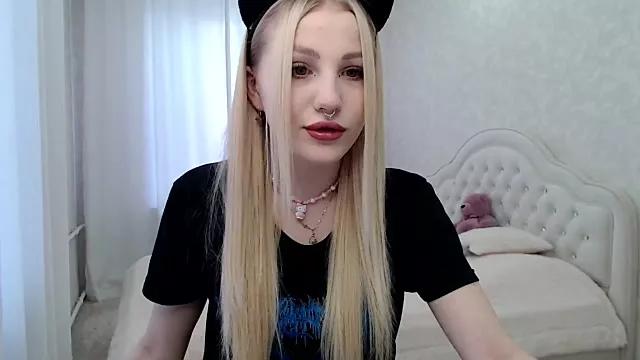 Incite your eccentricities: Get kinky and please these steamy asian sluts, who will reward you with wacky outfits and vibrating toys.