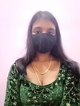 Cuteemoon from StripChat is Freechat