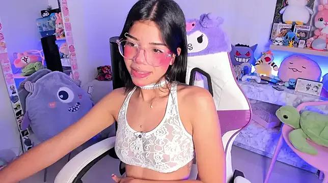 cutestephuwu from StripChat is Freechat